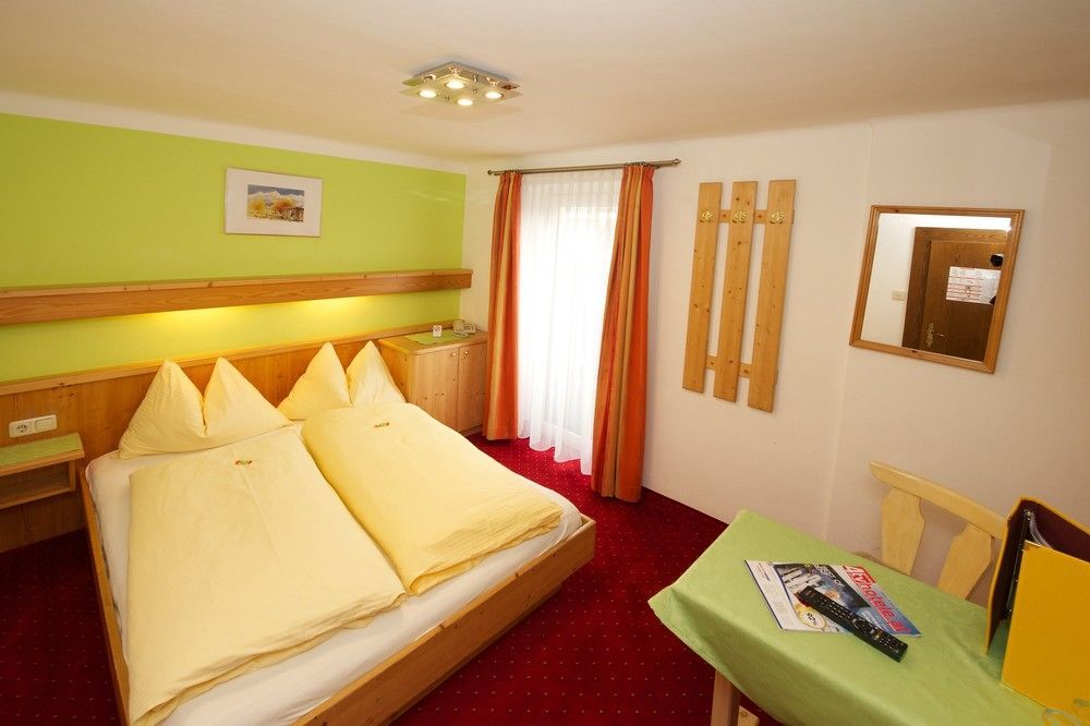 Pension Alpenrose Zell am See Extérieur photo